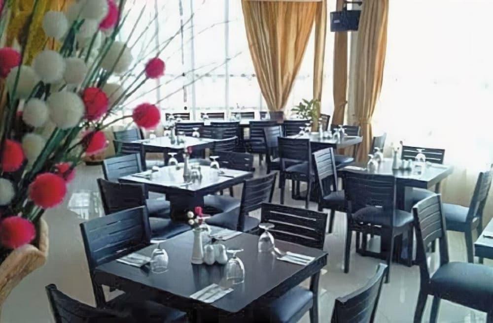 Sutera Hotel Seremban Extérieur photo