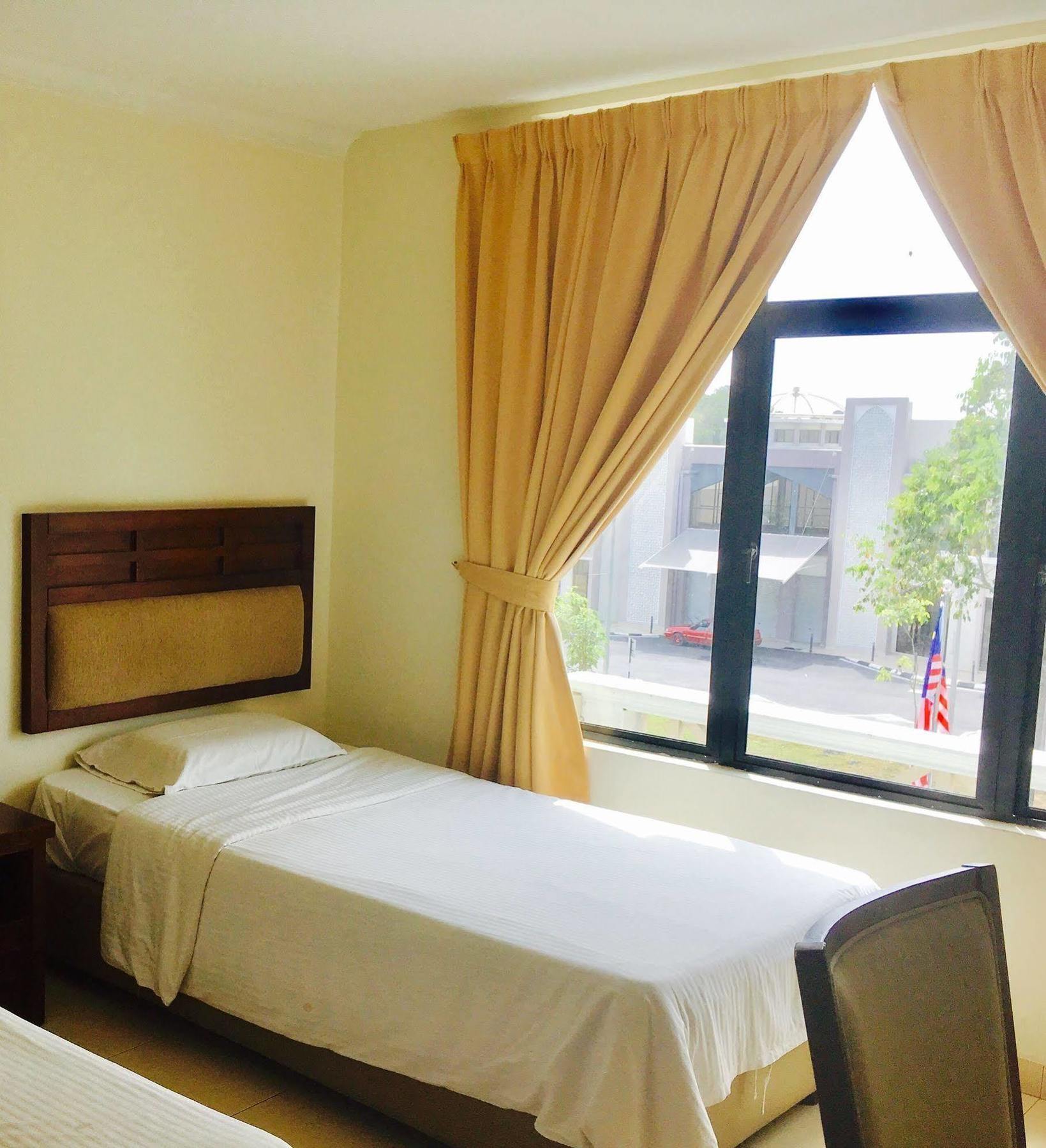 Sutera Hotel Seremban Extérieur photo